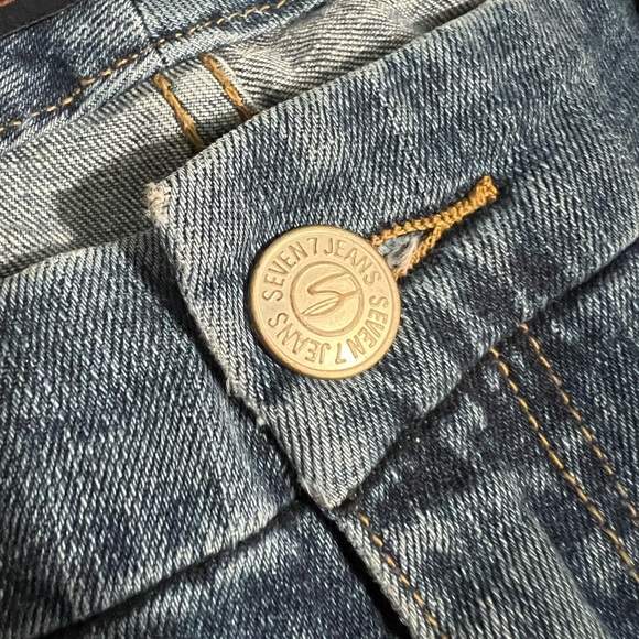 Seven7 Bootcut Jeans - Picture 7 of 8